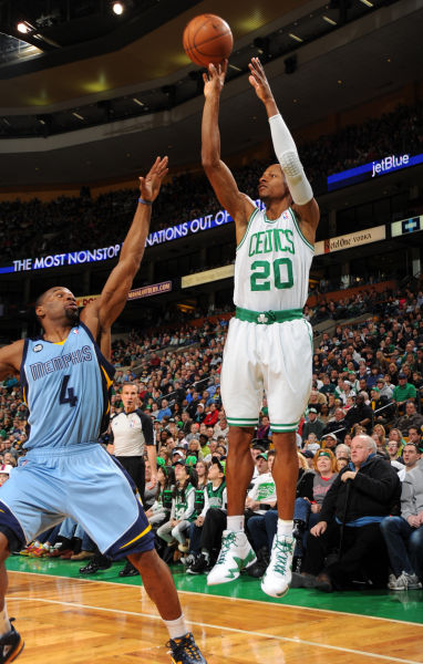 大比分落后 大比分落后